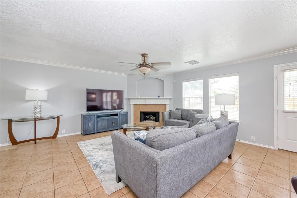 5939 Baldwin Elm Street, Richmond, TX 77407 5939 Baldwin Elm Street, Richmond, TX 77407