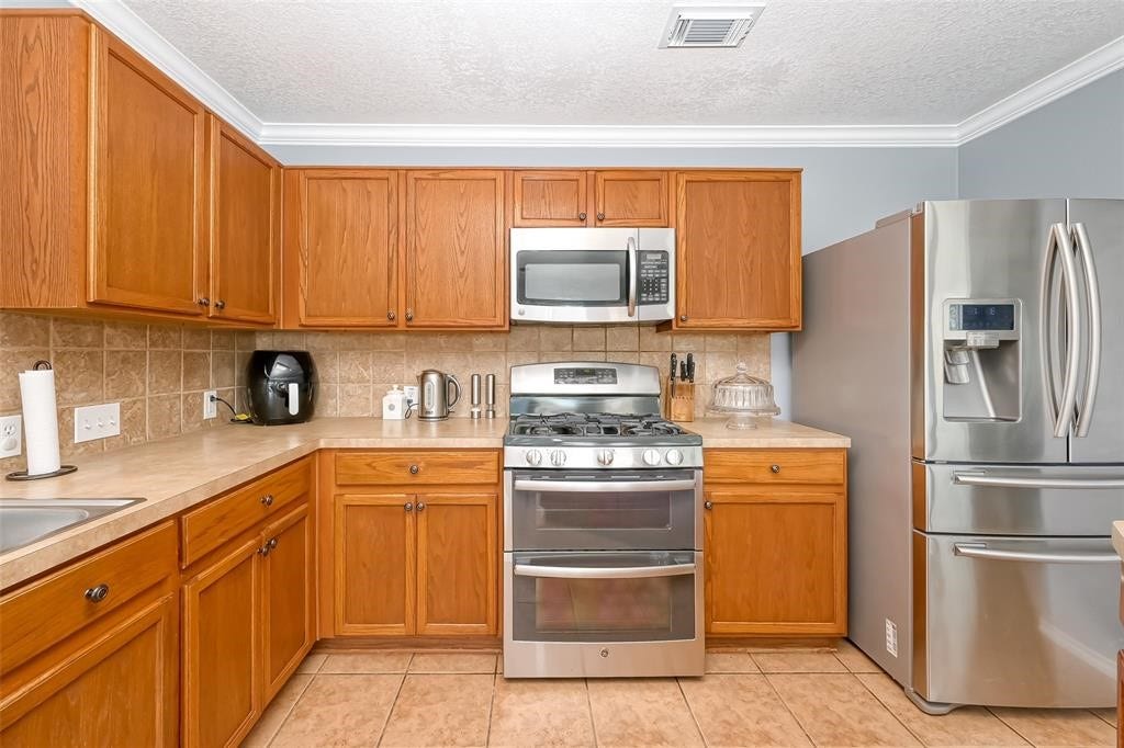 5939 Baldwin Elm Street, Richmond, TX 77407 5939 Baldwin Elm Street, Richmond, TX 77407