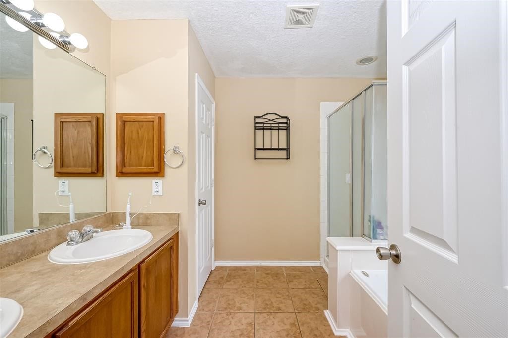 5939 Baldwin Elm Street, Richmond, TX 77407 5939 Baldwin Elm Street, Richmond, TX 77407