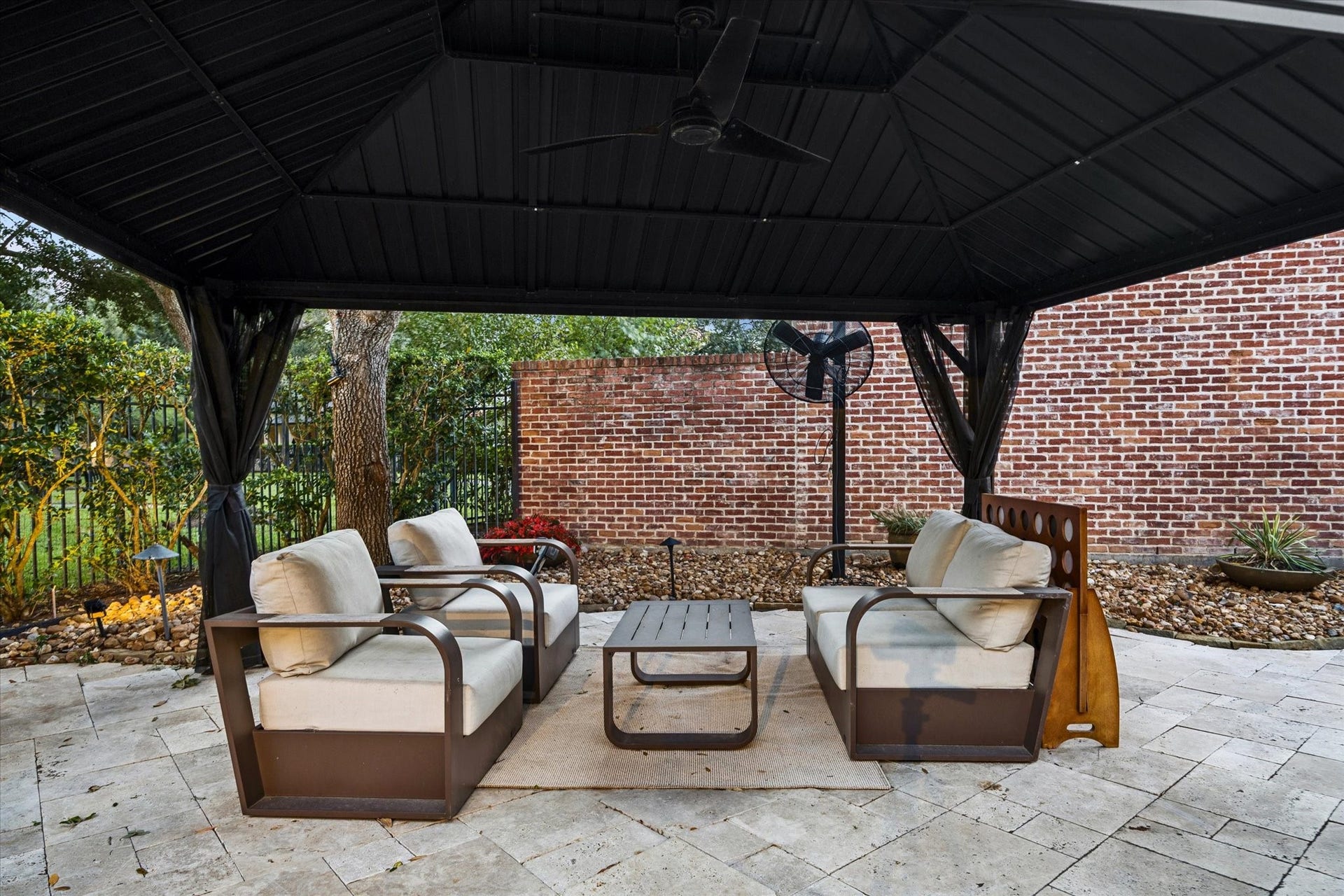 15307 Vista Creek Court, Sugar Land, TX 77478 15307 Vista Creek Court, Sugar Land, TX 77478