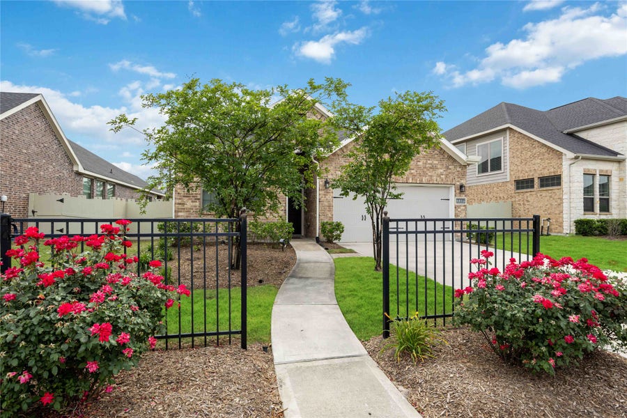 Property photo for 9816 Preserve Way, Conroe, TX