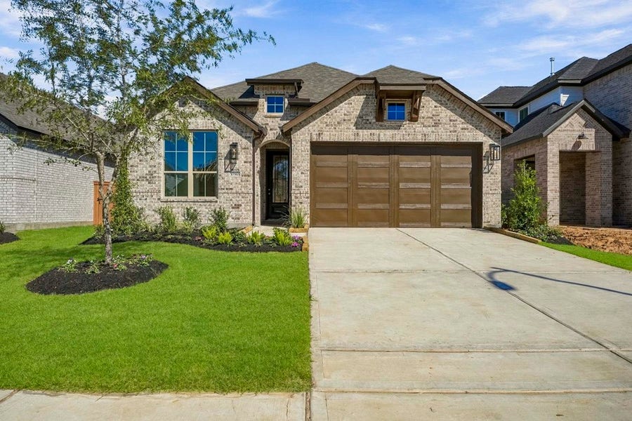 Property photo for 17915 Oakwood Stream Drive, Webster, TX