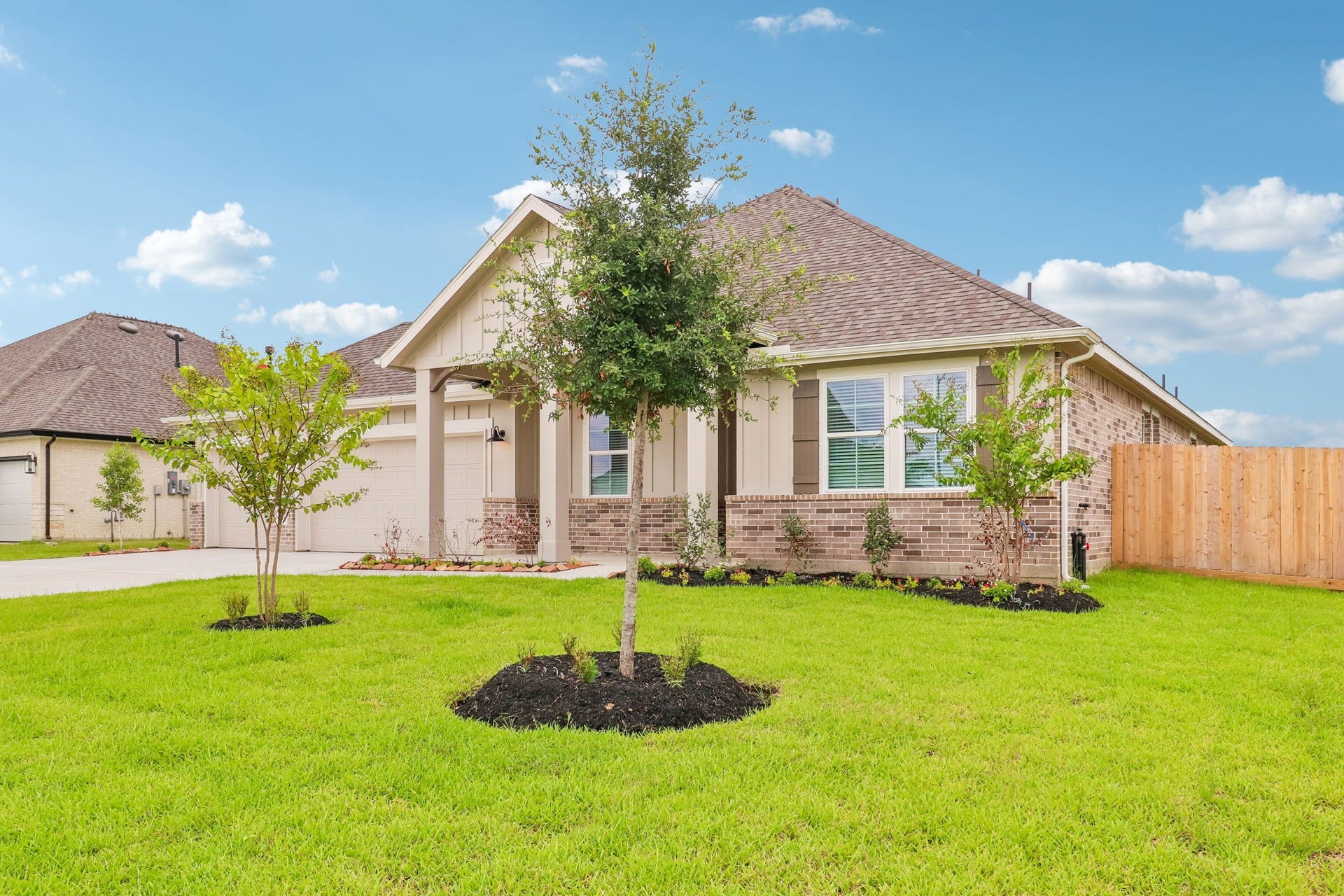 11822 Old Fashion Circle, Mont Belvieu, TX 77535 11822 Old Fashion Circle, Mont Belvieu, TX 77535