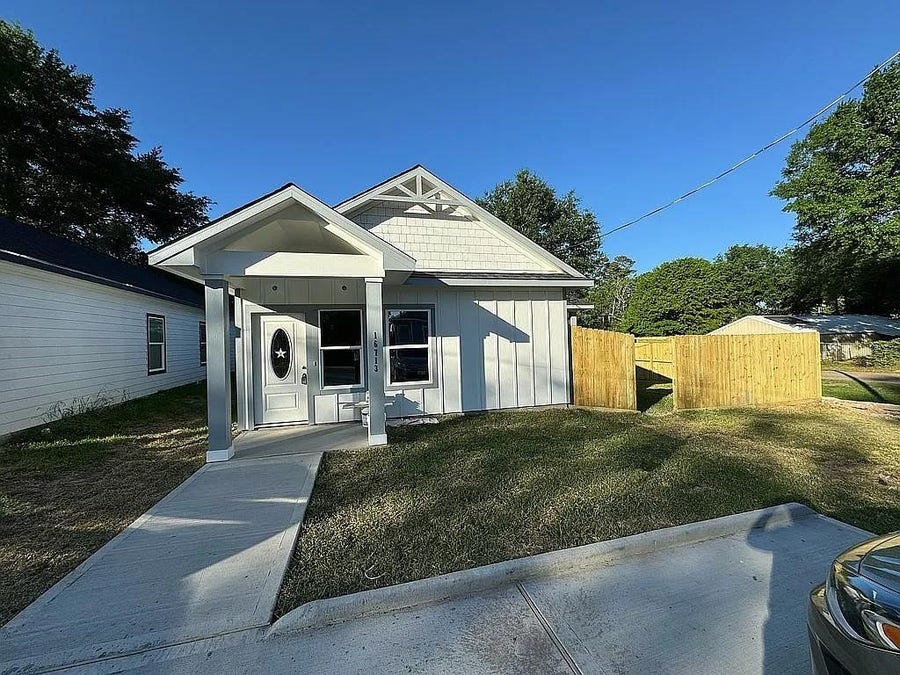 Property photo for 16713 E Forrestal, Montgomery, TX