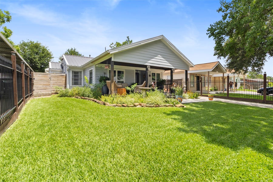 Property photo for 8165 Garland Street, Houston, TX
