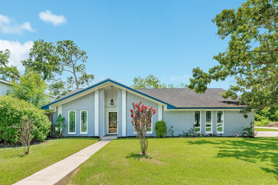 Property photo for 2269 County Road 769b, Brazoria, TX