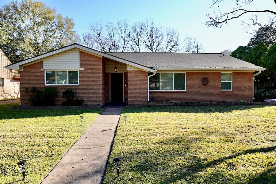 Property photo for 5715 Portal Drive, Houston, TX