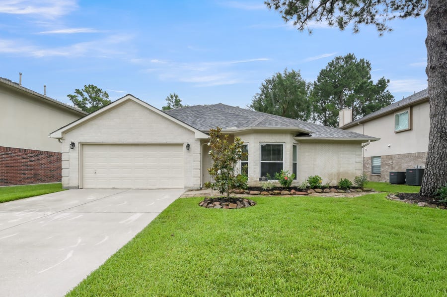 Property photo for 11527 Socorro Lane, Tomball, TX