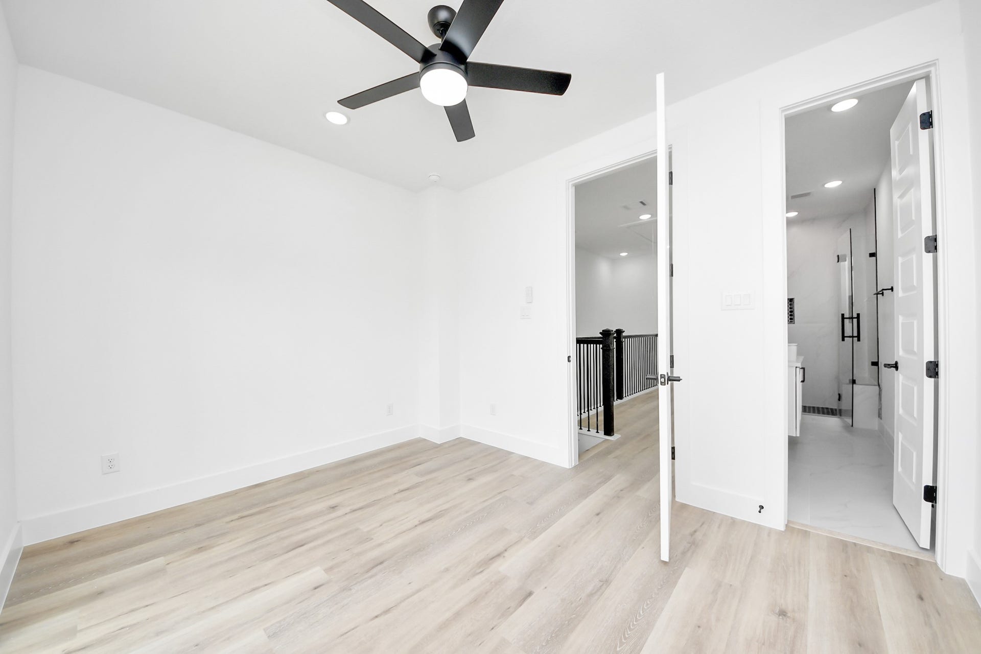 4410 Allen Street, #B, Houston, TX 77007 4410 Allen Street, #B, Houston, TX 77007