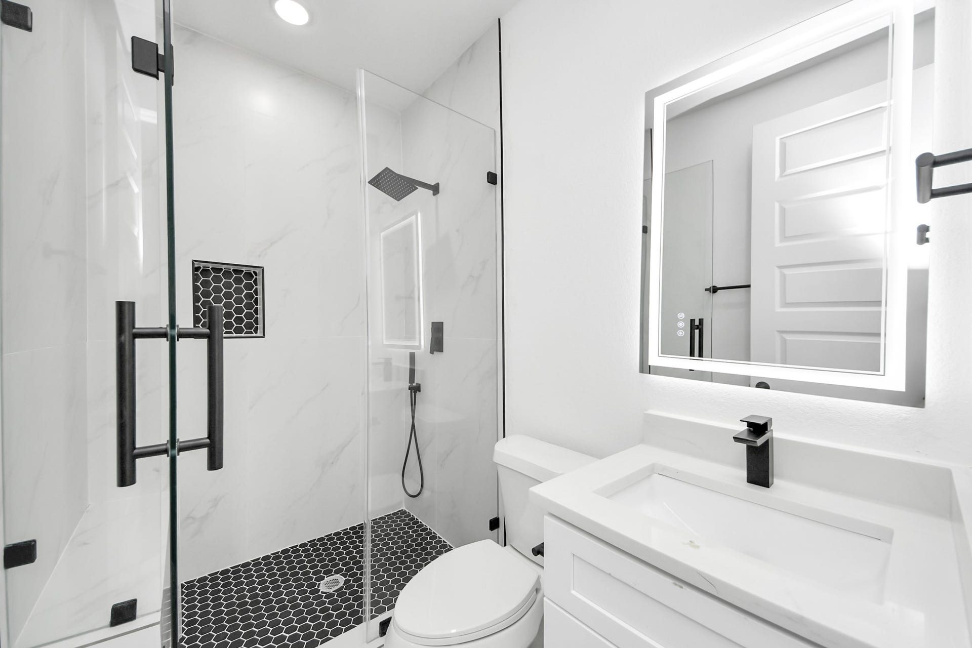 4410 Allen Street, #B, Houston, TX 77007 4410 Allen Street, #B, Houston, TX 77007