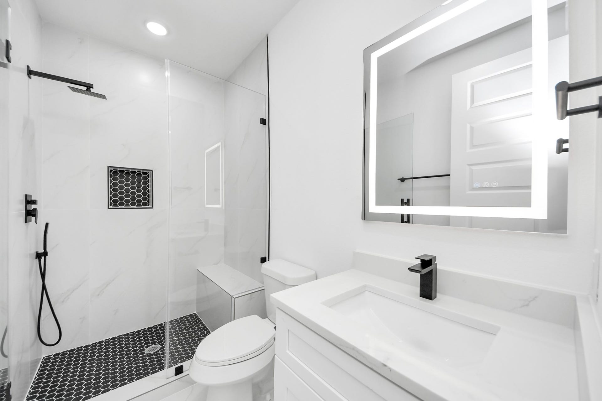 4410 Allen Street, #B, Houston, TX 77007 4410 Allen Street, #B, Houston, TX 77007