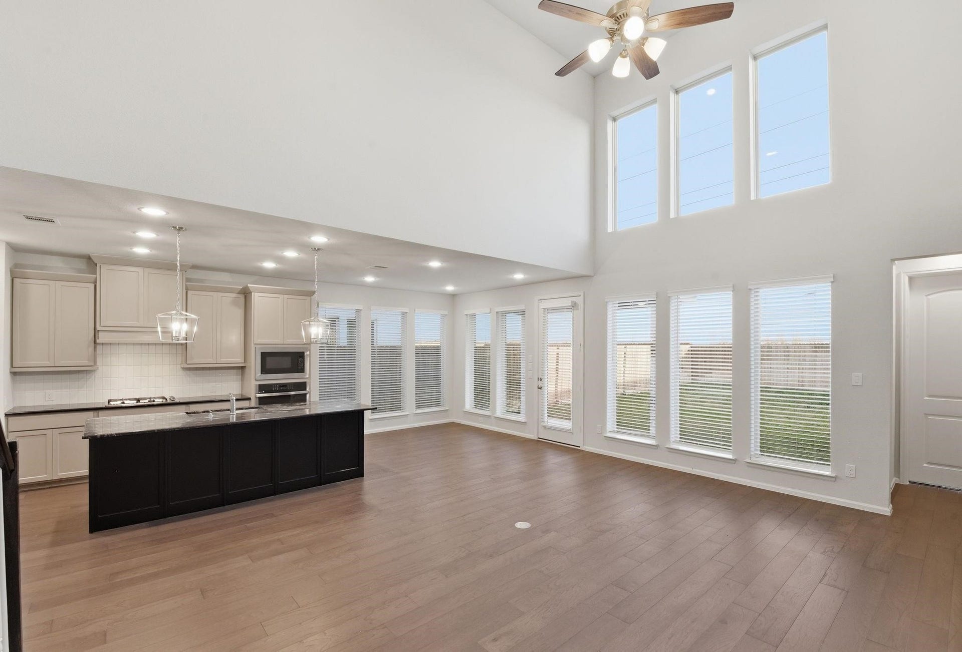 26327 Rising Light Lane, Richmond, TX 77406