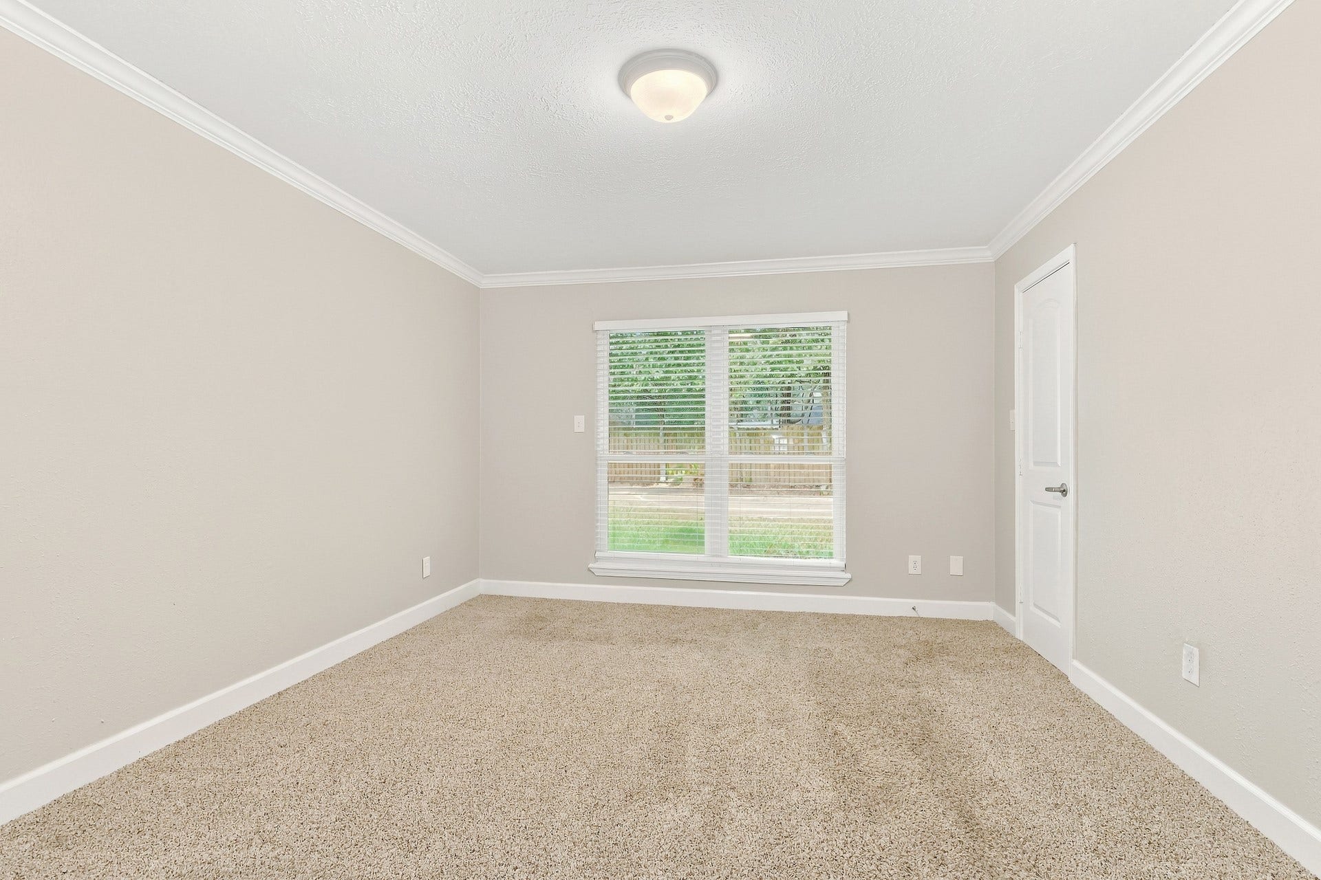 672 Ravensworth Drive, Conroe, TX 77302 672 Ravensworth Drive, Conroe, TX 77302