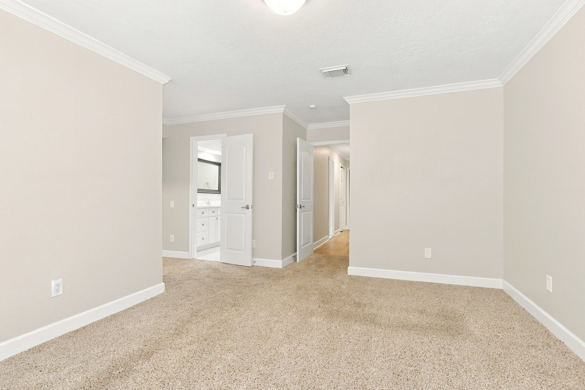 672 Ravensworth Drive, Conroe, TX 77302 672 Ravensworth Drive, Conroe, TX 77302