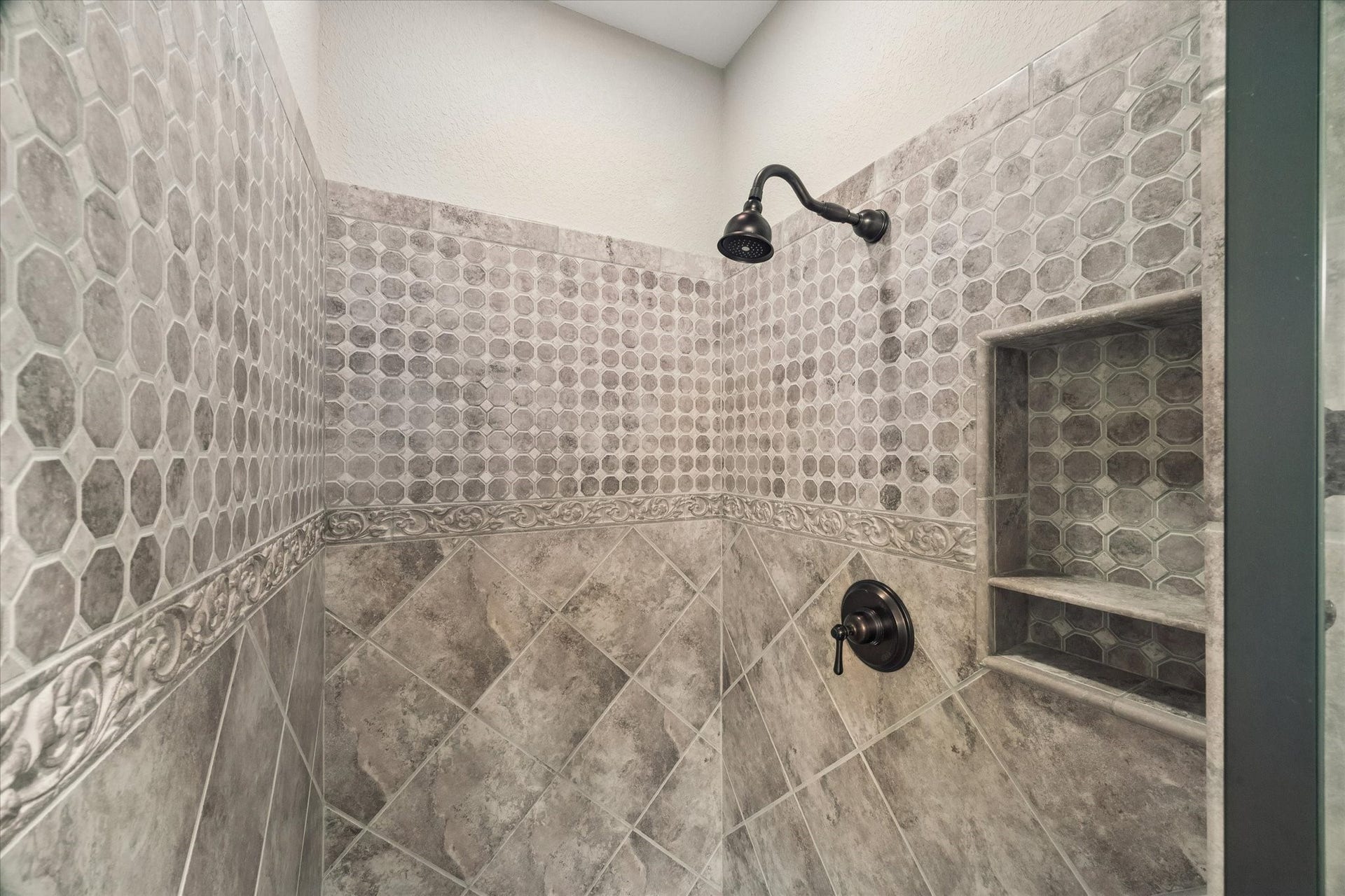 2103 Airline Drive, Friendswood, TX 77546 2103 Airline Drive, Friendswood, TX 77546