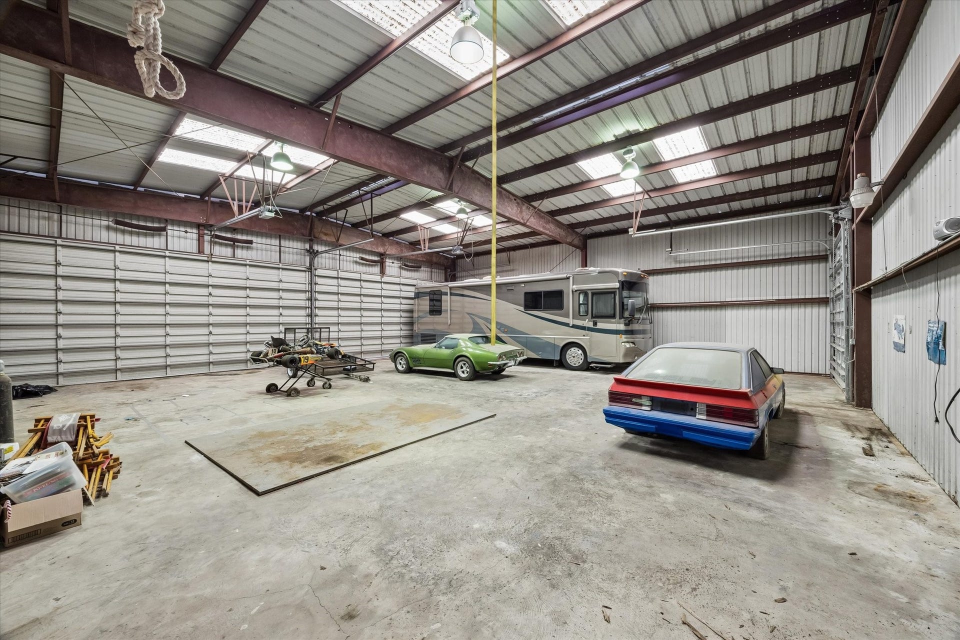 2103 Airline Drive, Friendswood, TX 77546 2103 Airline Drive, Friendswood, TX 77546