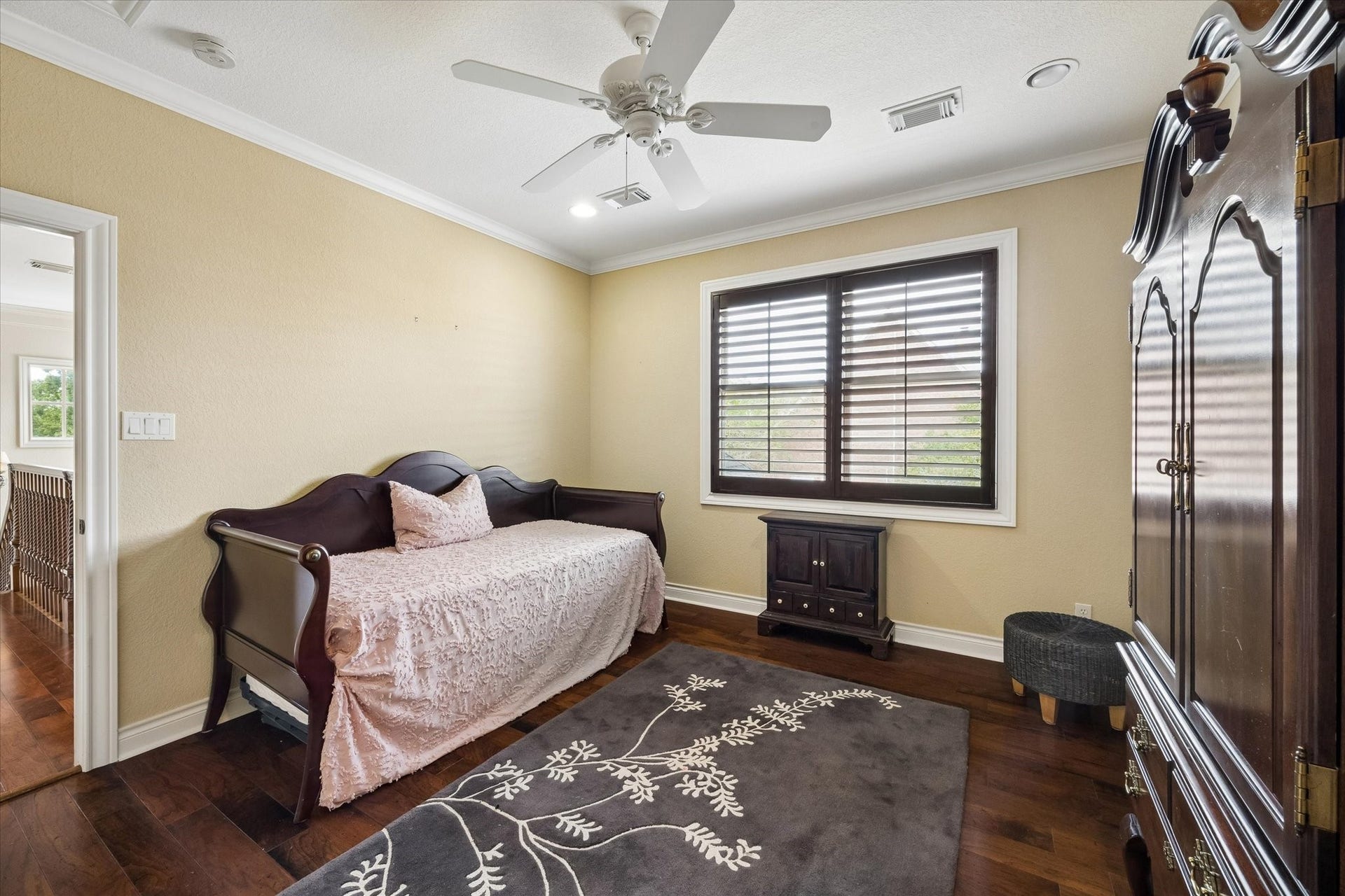 2103 Airline Drive, Friendswood, TX 77546 2103 Airline Drive, Friendswood, TX 77546