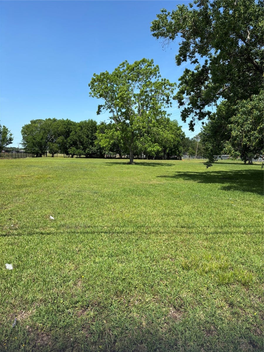 Property photo for 3706 Strawberry Road, Pasadena, TX