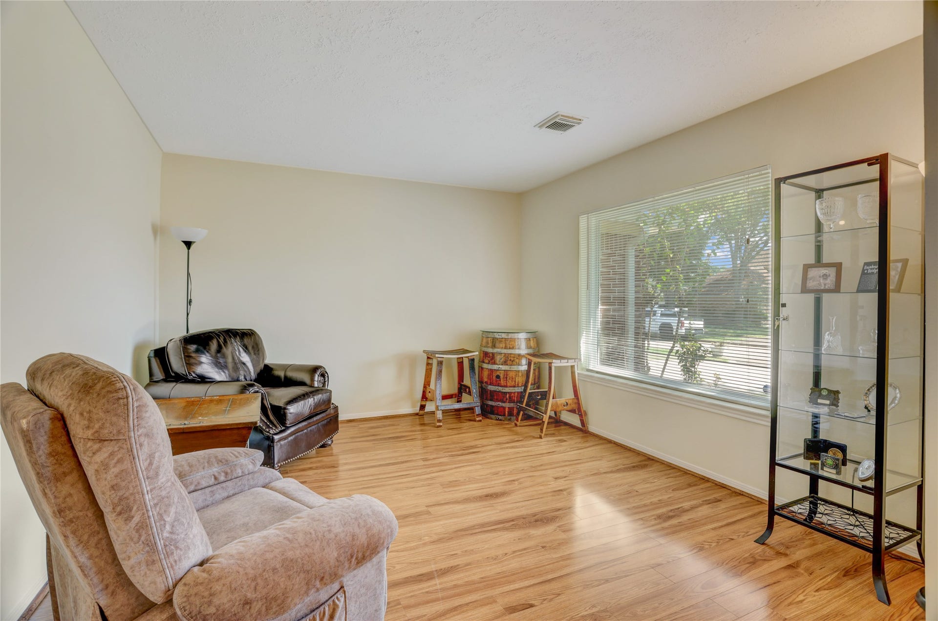 2513 Hadley Circle, Sugar Land, TX 77478 2513 Hadley Circle, Sugar Land, TX 77478