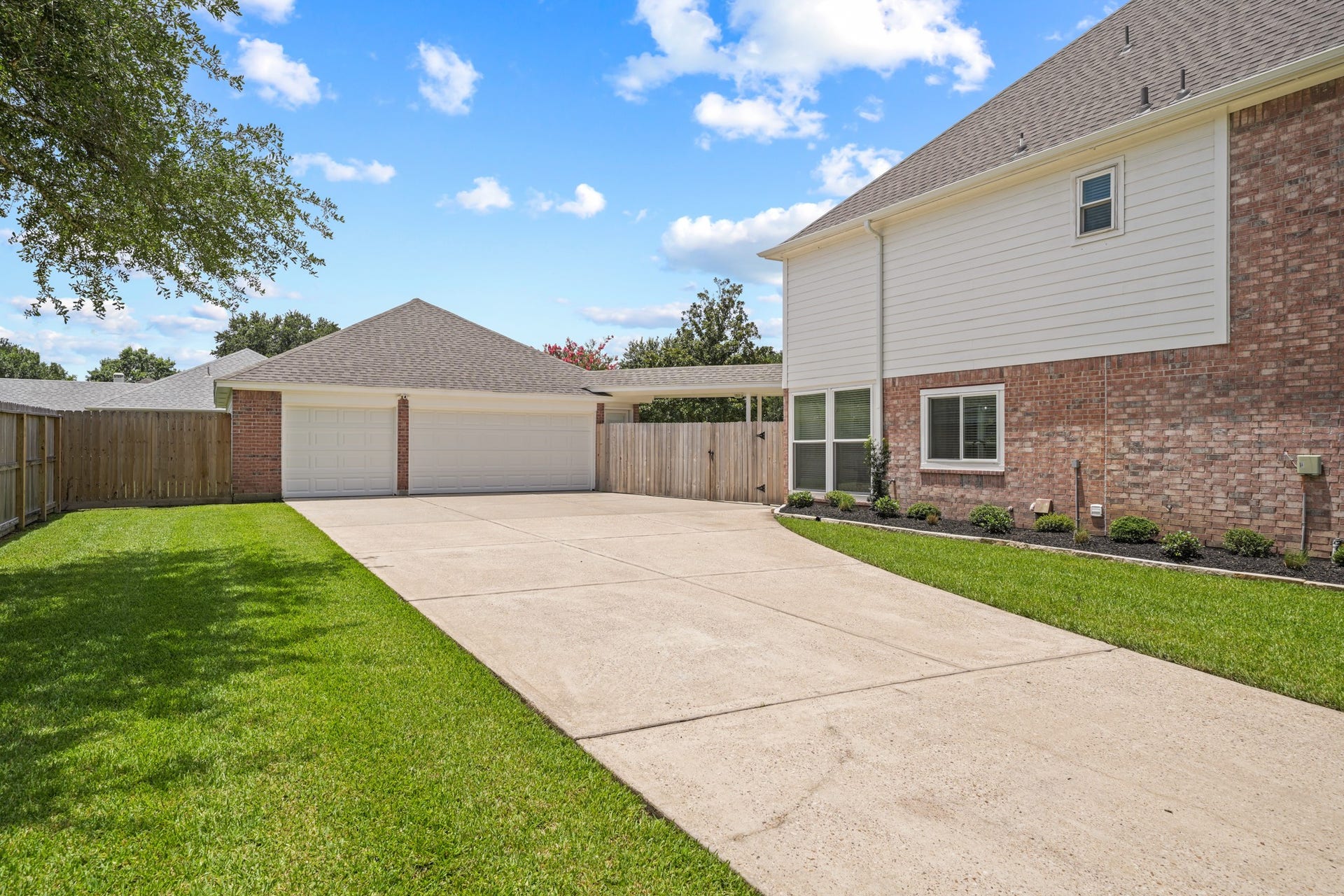 403 Trail Head Street, Friendswood, TX 77546 403 Trail Head Street, Friendswood, TX 77546