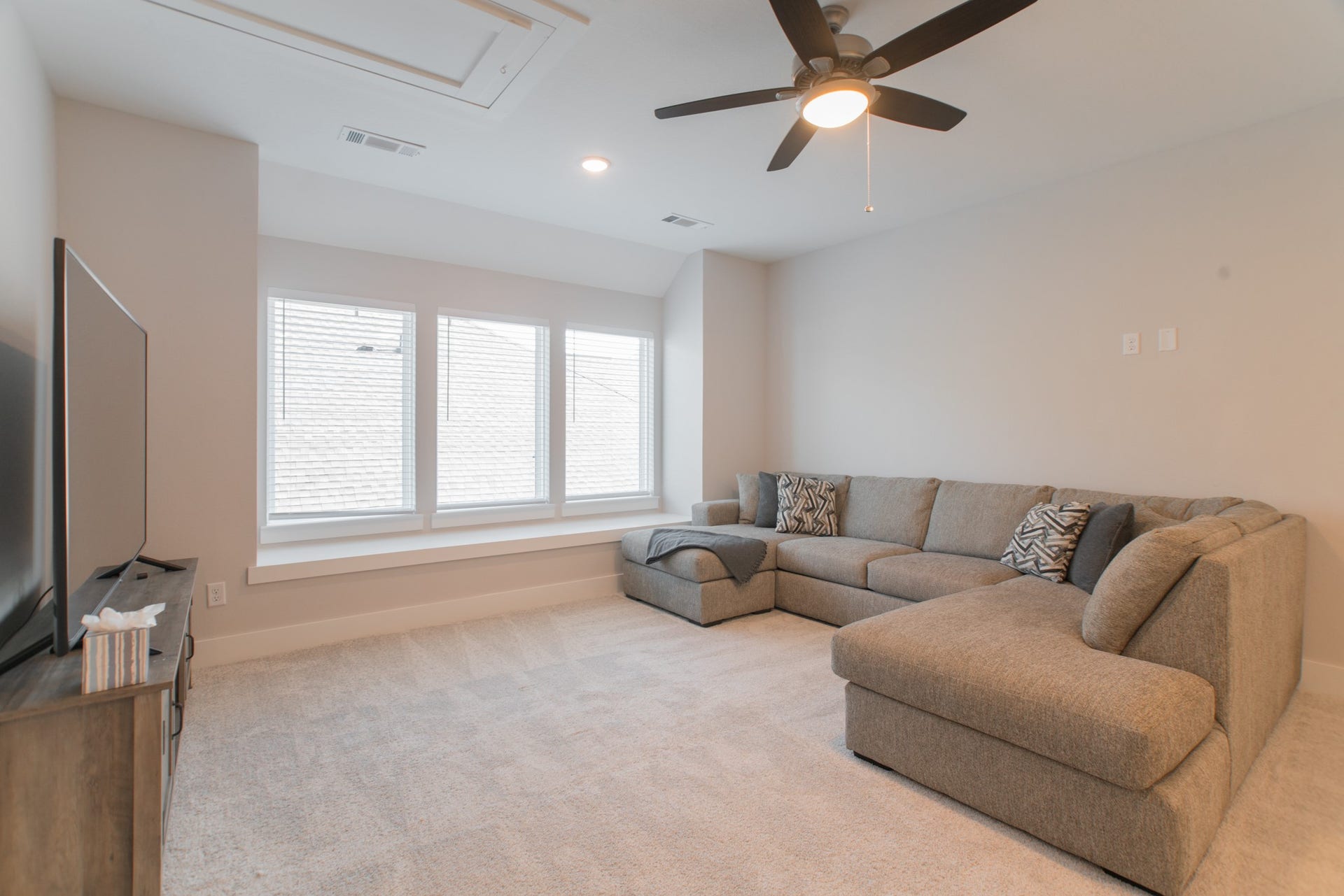 8030 Allston Village Trail, The Woodlands, TX 77389 8030 Allston Village Trail, The Woodlands, TX 77389
