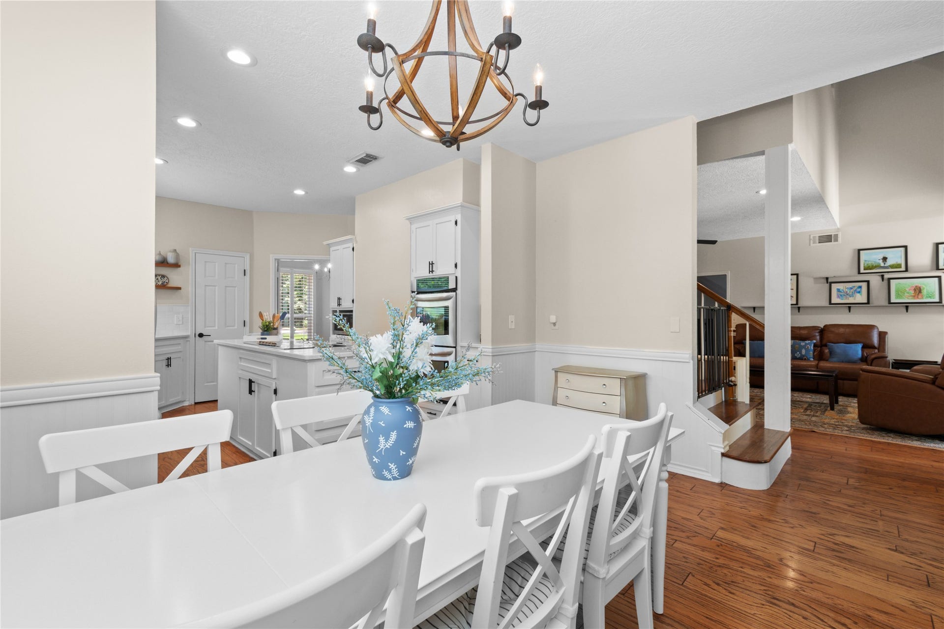 3 Dunlin Meadow Court, The Woodlands, TX 77381 3 Dunlin Meadow Court, The Woodlands, TX 77381