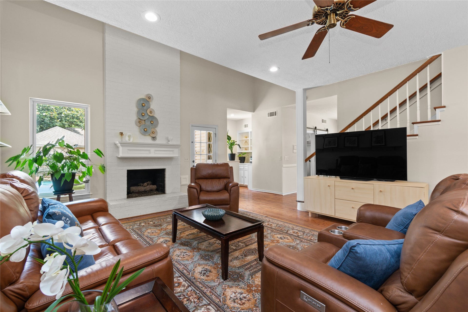 3 Dunlin Meadow Court, The Woodlands, TX 77381 3 Dunlin Meadow Court, The Woodlands, TX 77381