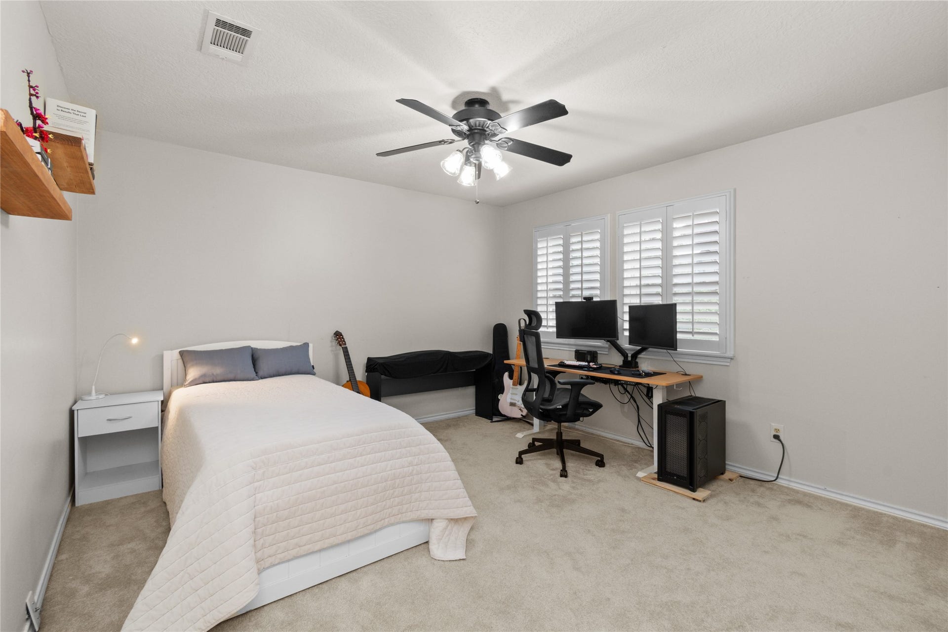 3 Dunlin Meadow Court, The Woodlands, TX 77381 3 Dunlin Meadow Court, The Woodlands, TX 77381