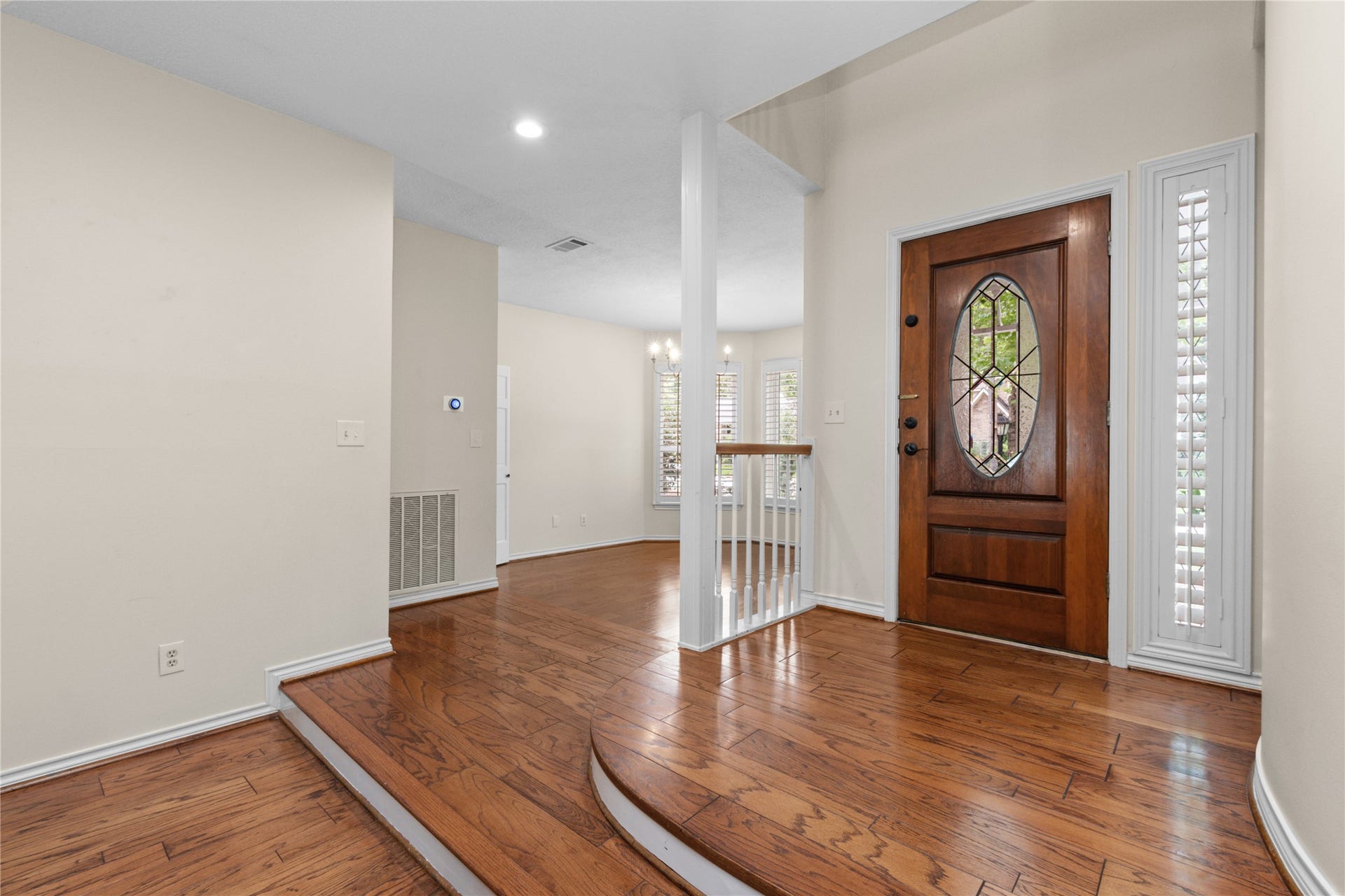 3 Dunlin Meadow Court, The Woodlands, TX 77381 3 Dunlin Meadow Court, The Woodlands, TX 77381