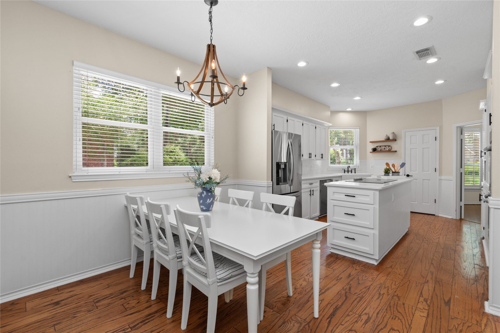 3 Dunlin Meadow Court, The Woodlands, TX 77381 3 Dunlin Meadow Court, The Woodlands, TX 77381