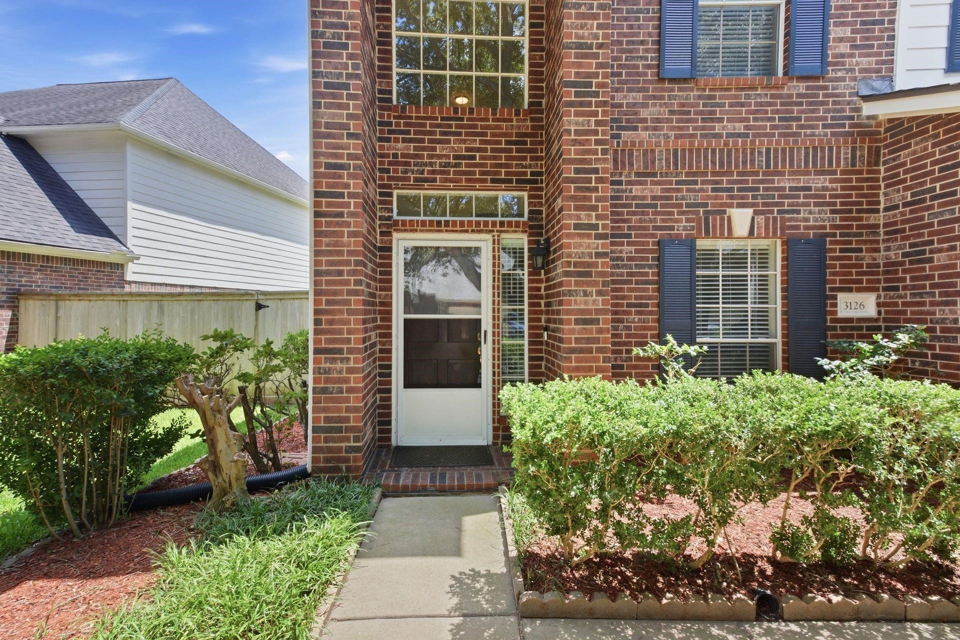 3126 Waters View Dr, Sugar Land, TX 77478 3126 Waters View Dr, Sugar Land, TX 77478