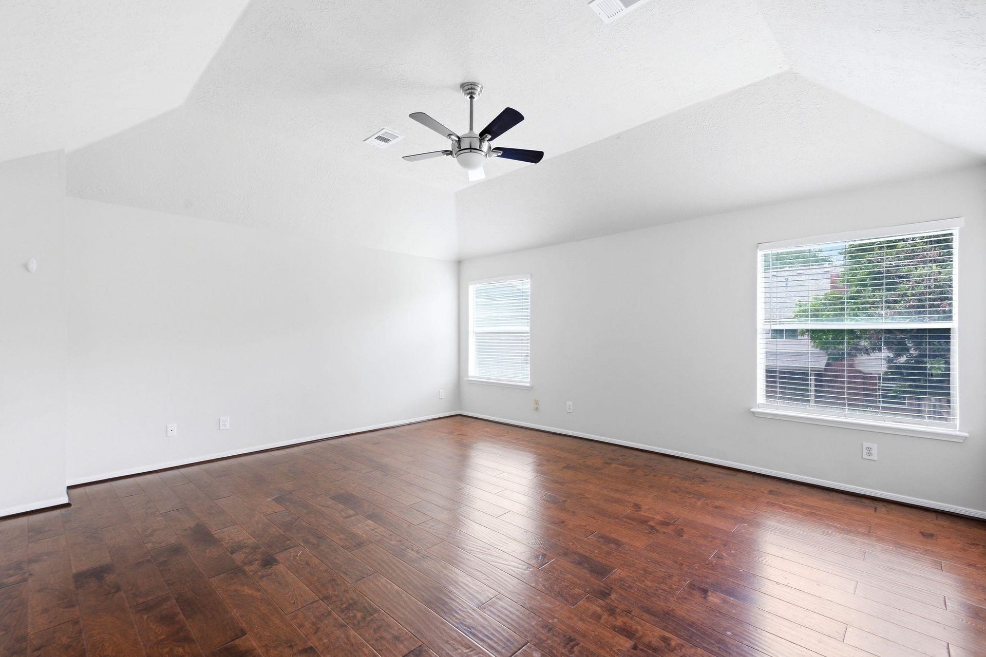 3126 Waters View Dr, Sugar Land, TX 77478 3126 Waters View Dr, Sugar Land, TX 77478