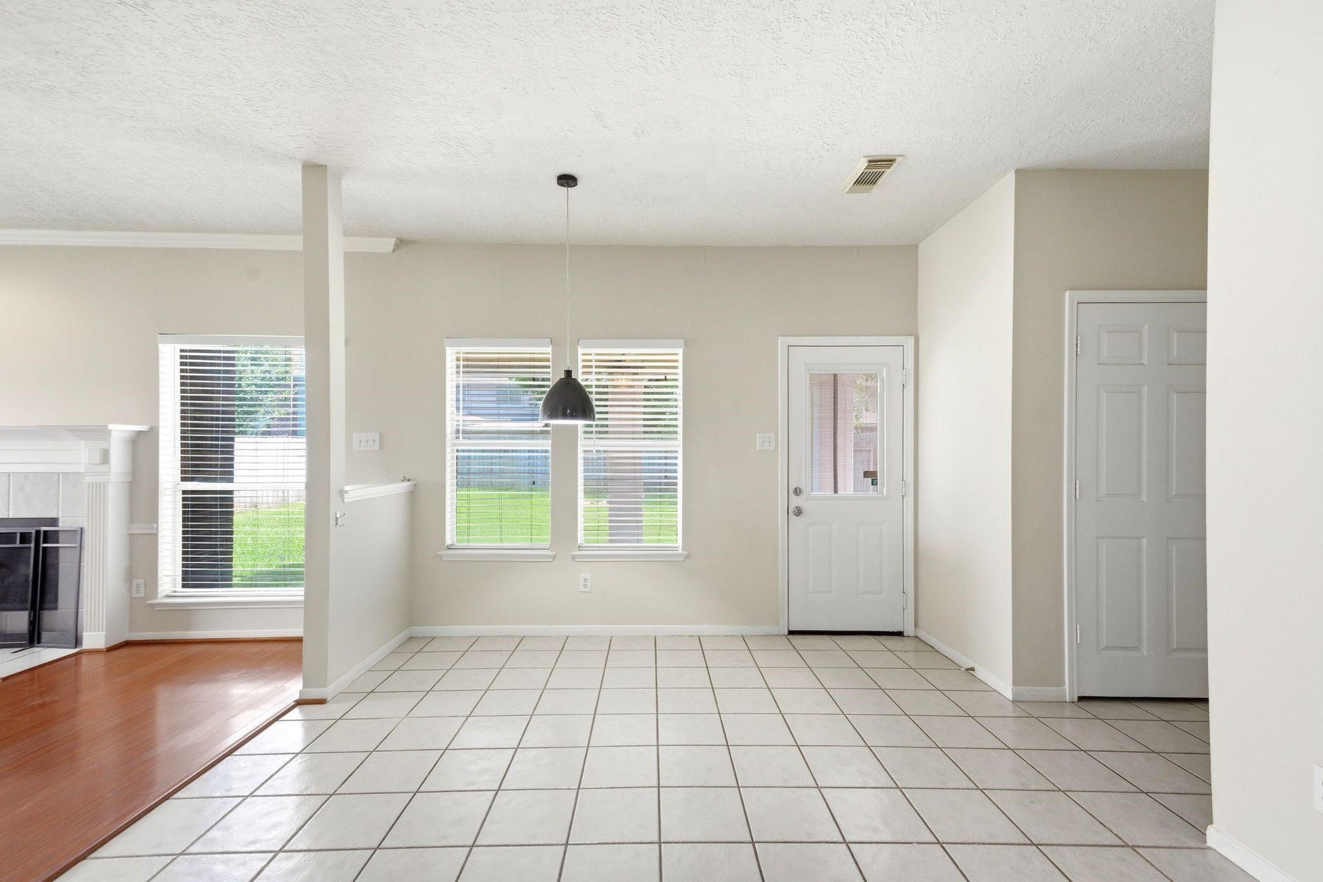 3126 Waters View Dr, Sugar Land, TX 77478 3126 Waters View Dr, Sugar Land, TX 77478