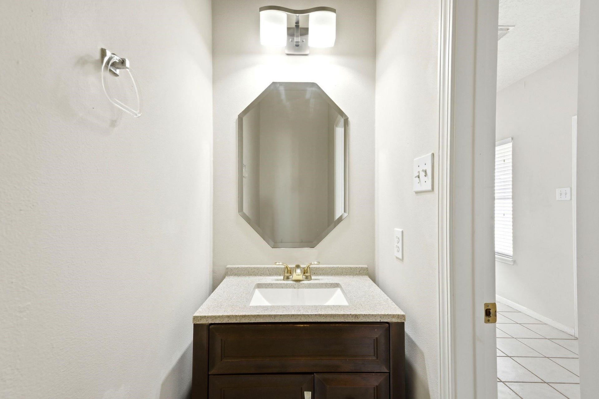 3126 Waters View Dr, Sugar Land, TX 77478 3126 Waters View Dr, Sugar Land, TX 77478