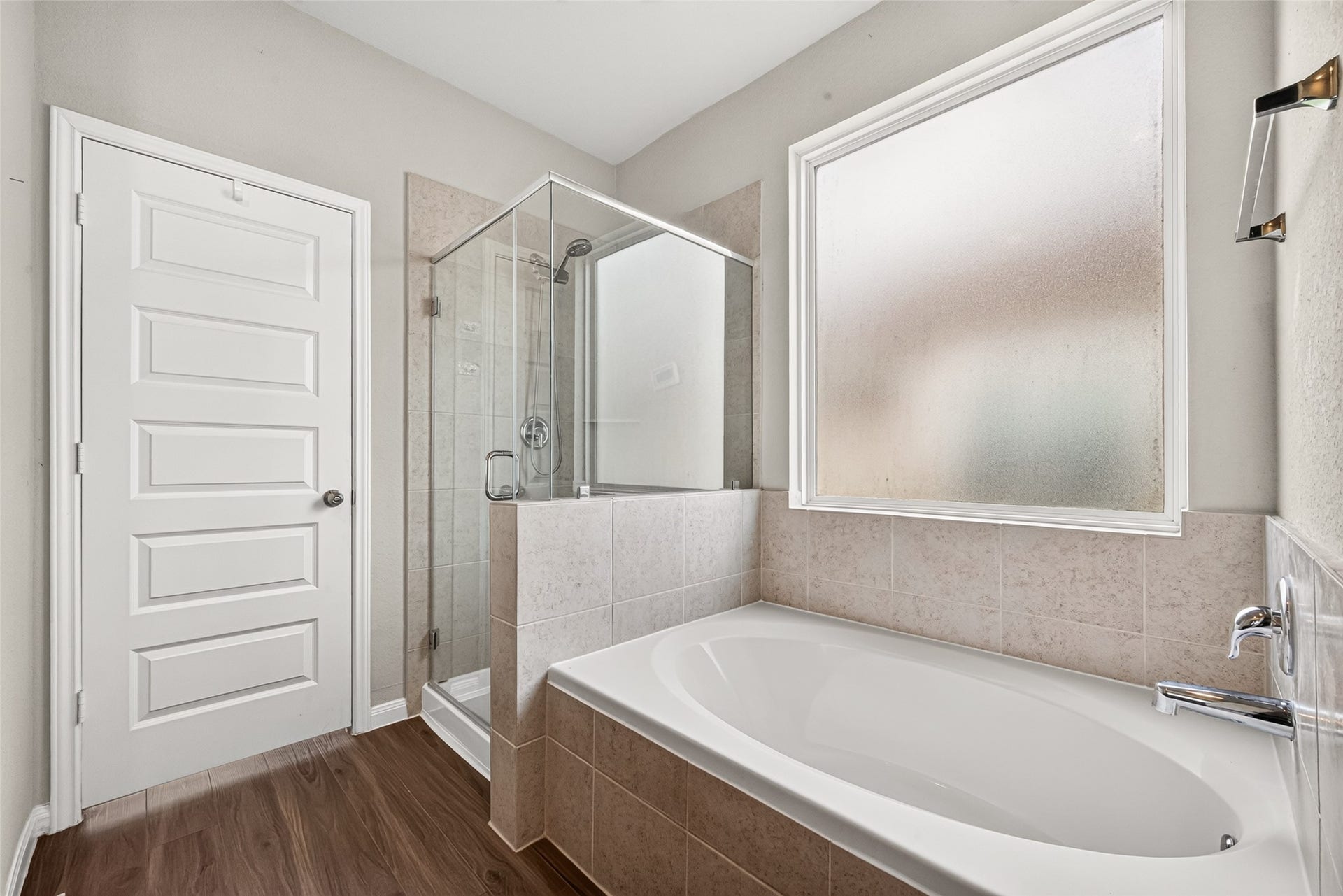 5342 Briana Dee Drive, Rosharon, TX 77583 Primary Bathroom