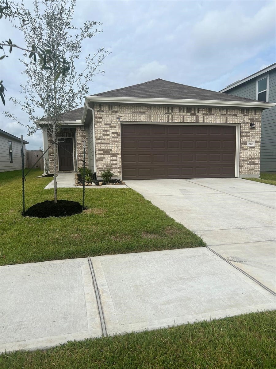 Property photo for 10135 California Lily Lane Lane, Houston, TX