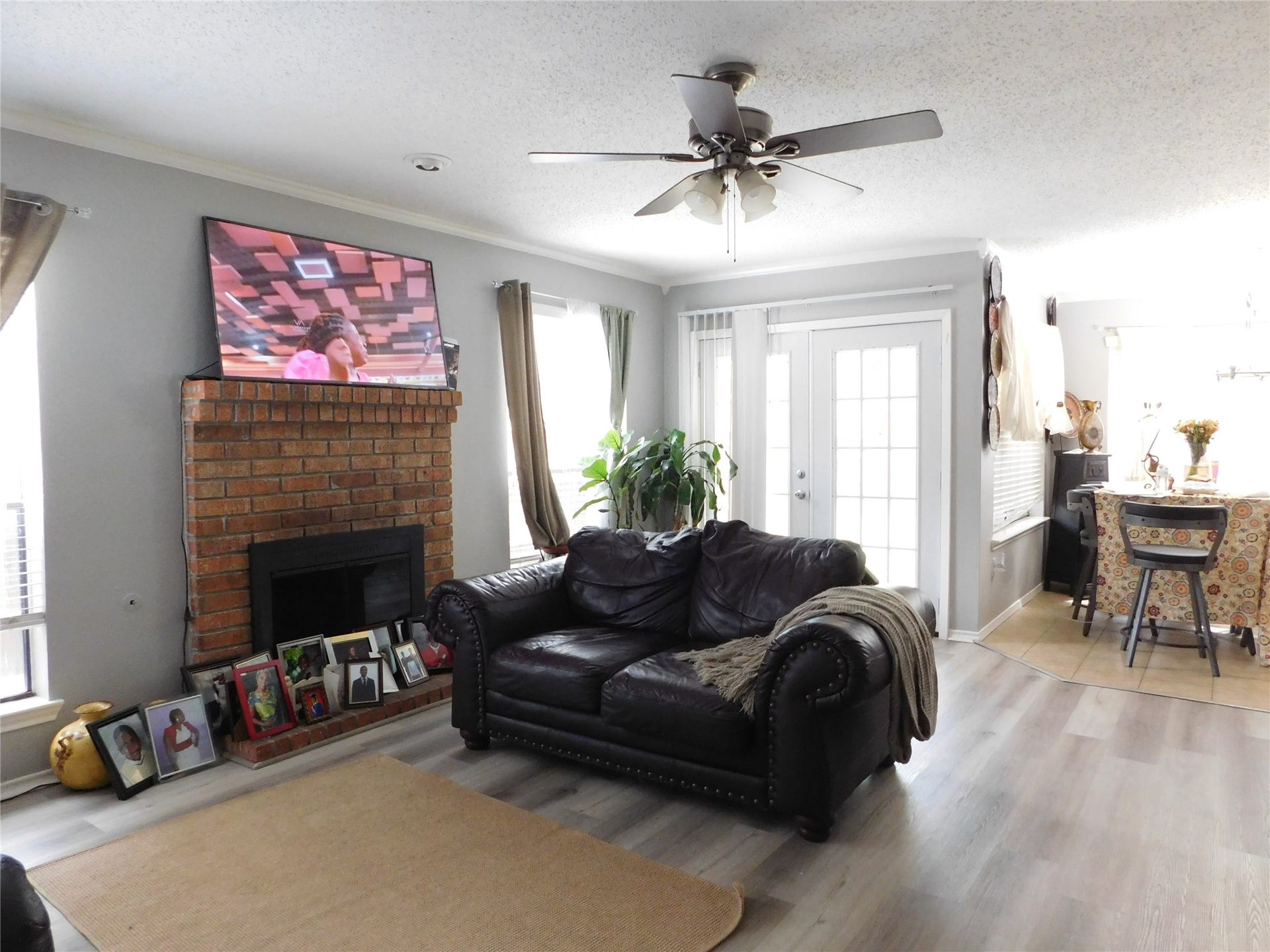 1703 Regal Blue Court, Fresno, TX 77545 1703 Regal Blue Court, Fresno, TX 77545