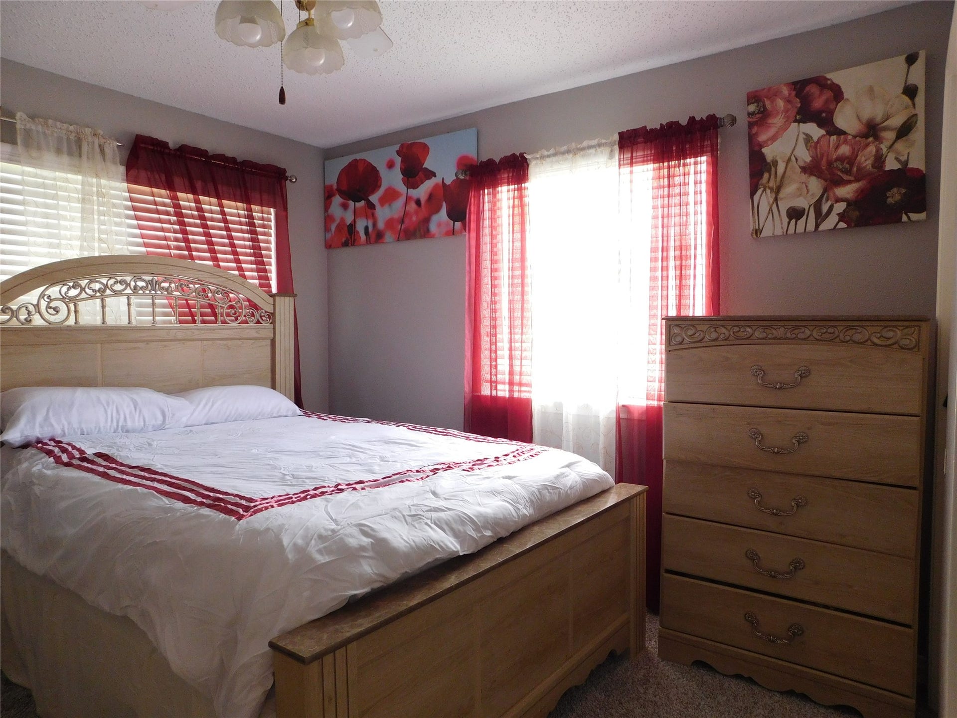 1703 Regal Blue Court, Fresno, TX 77545 1703 Regal Blue Court, Fresno, TX 77545
