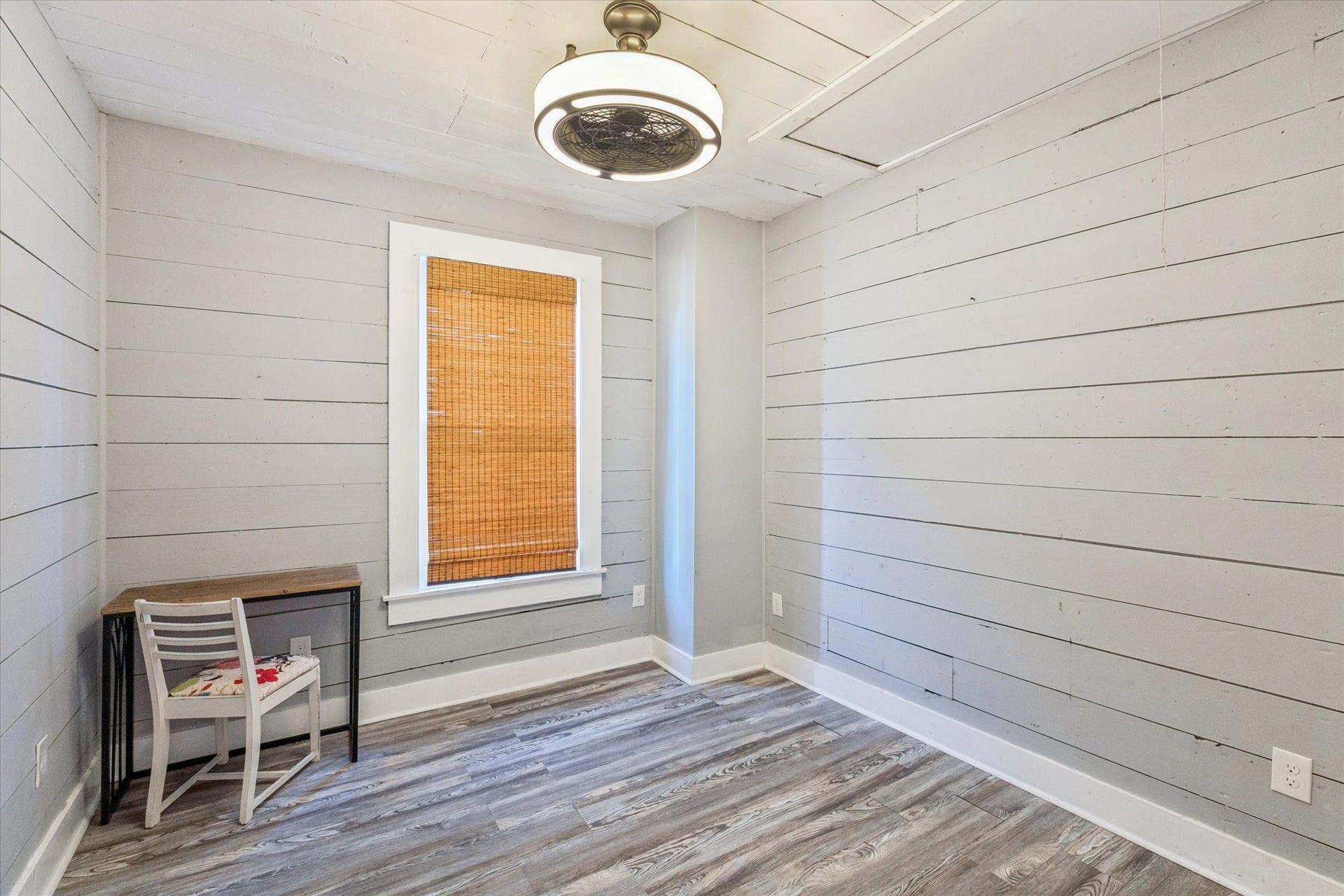2520 Ave L, Galveston, TX 77550 2520 Ave L, Galveston, TX 77550