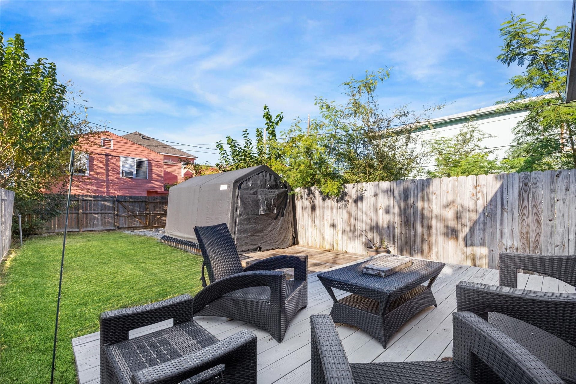 2520 Ave L, Galveston, TX 77550 2520 Ave L, Galveston, TX 77550