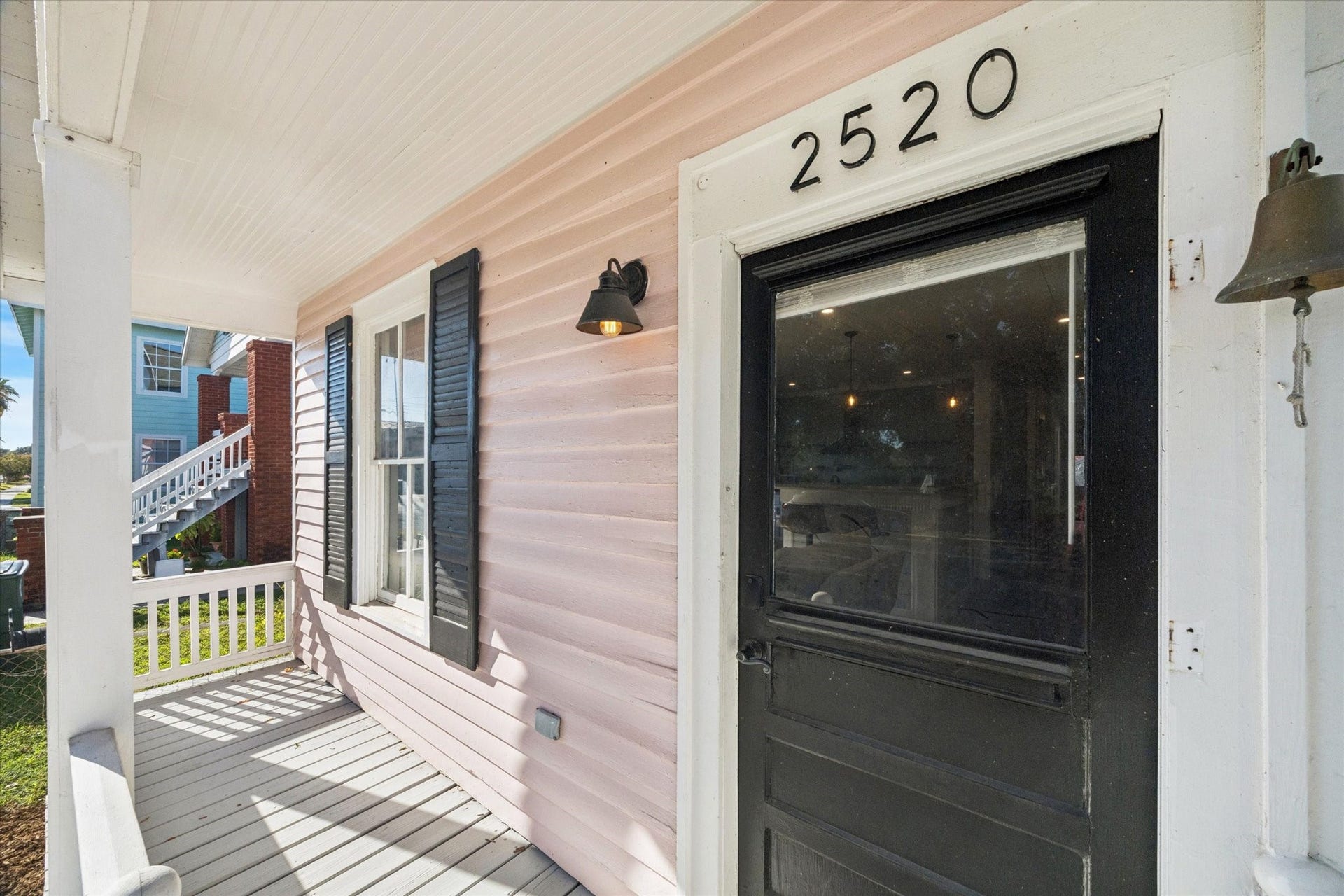 2520 Ave L, Galveston, TX 77550 2520 Ave L, Galveston, TX 77550