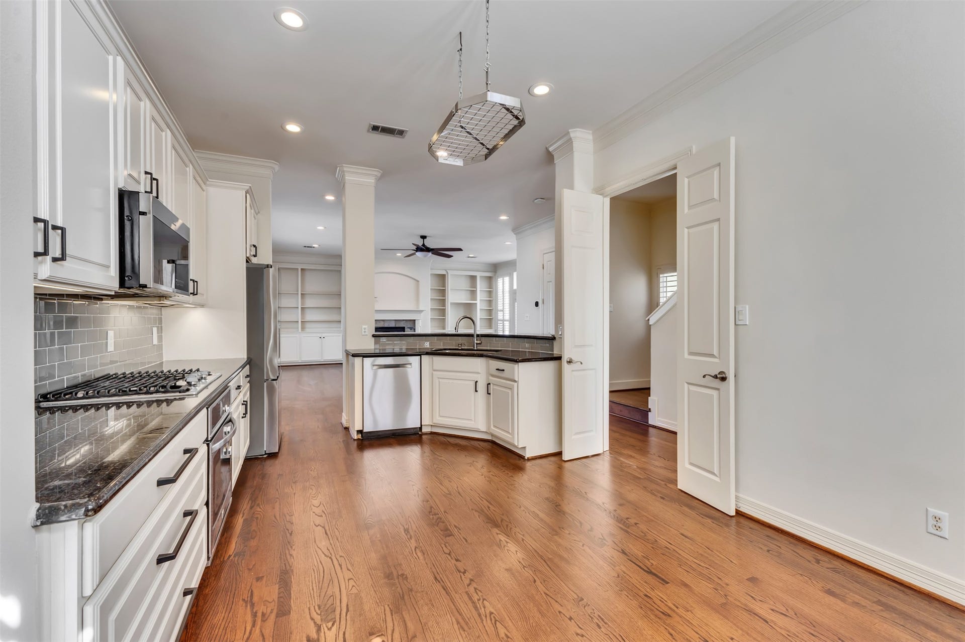 1416 Harold Street, #D, Houston, TX 77006 1416 Harold Street, #D, Houston, TX 77006
