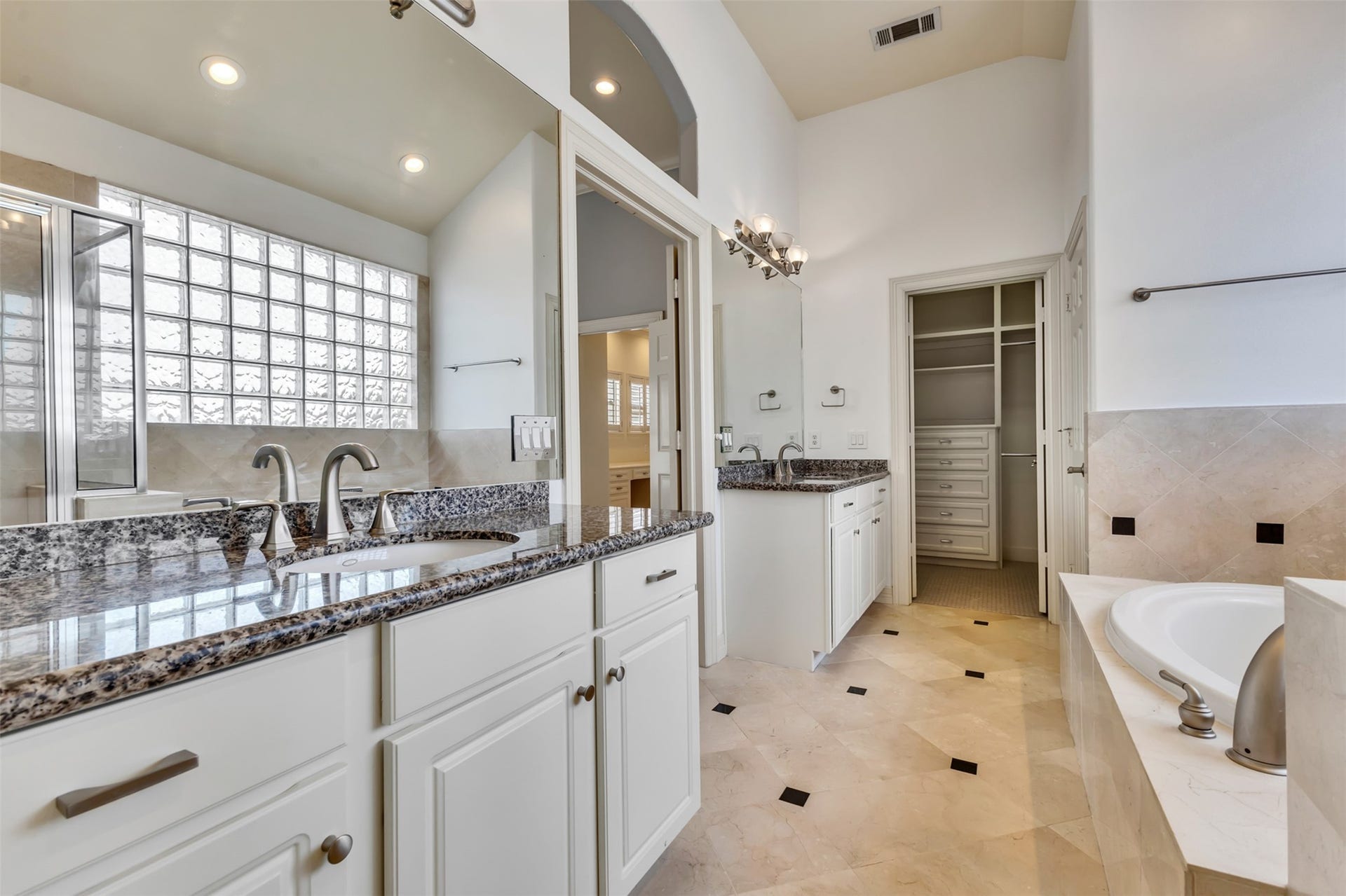 1416 Harold Street, #D, Houston, TX 77006 1416 Harold Street, #D, Houston, TX 77006