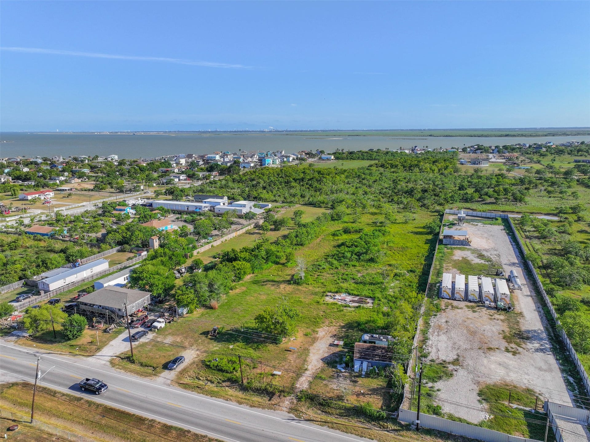 2375 E Fm 517, San Leon, TX 77539 2375 E Fm 517, San Leon, TX 77539