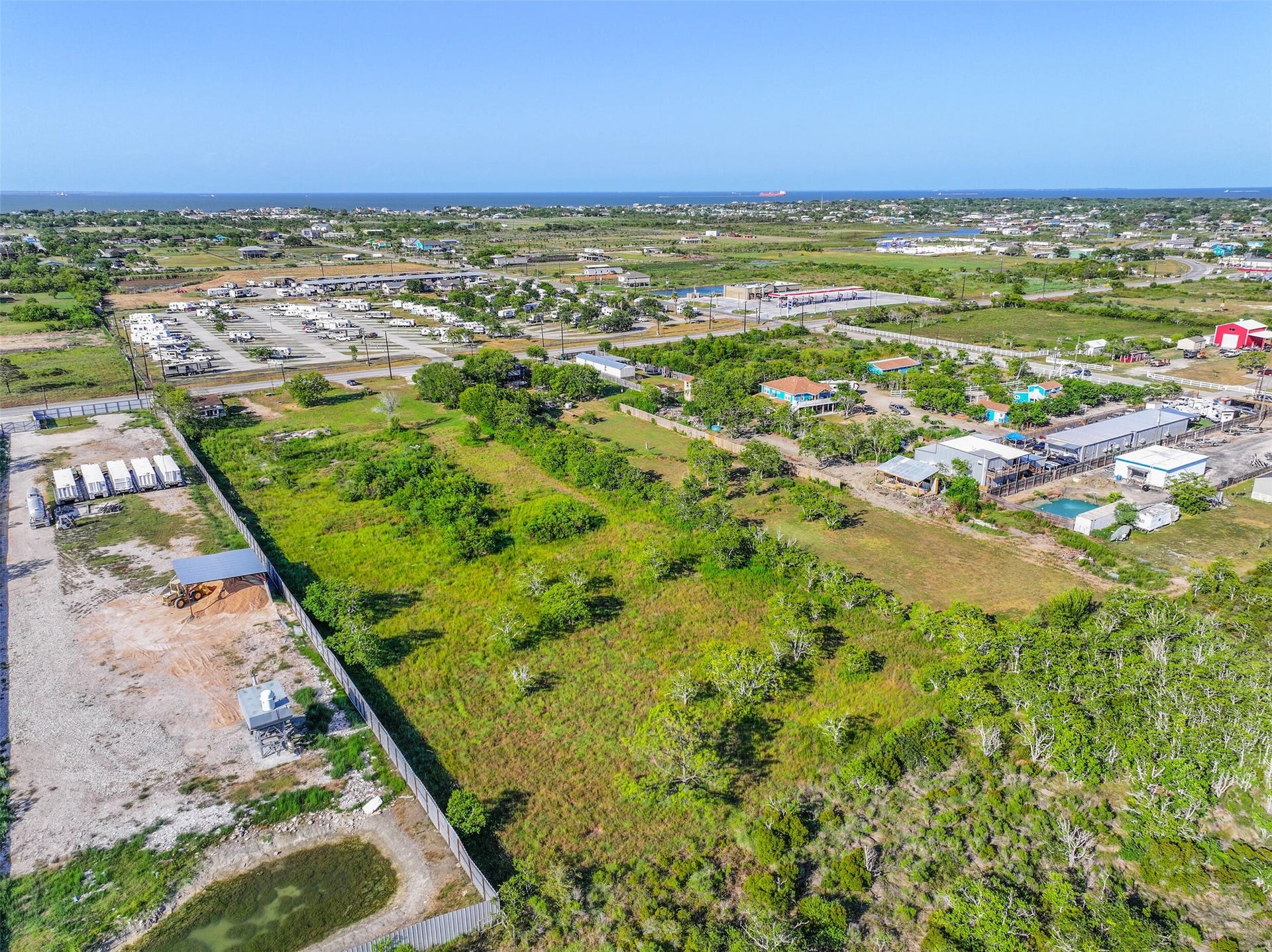 2375 E Fm 517, San Leon, TX 77539 2375 E Fm 517, San Leon, TX 77539
