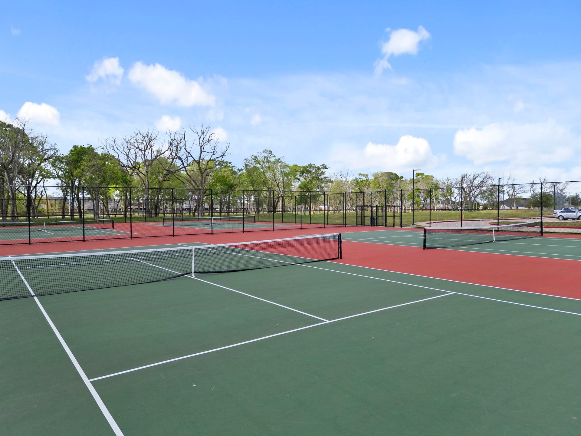 1806 Sienna Grove Drive, Missouri City, TX 77459 Tennis courts.
