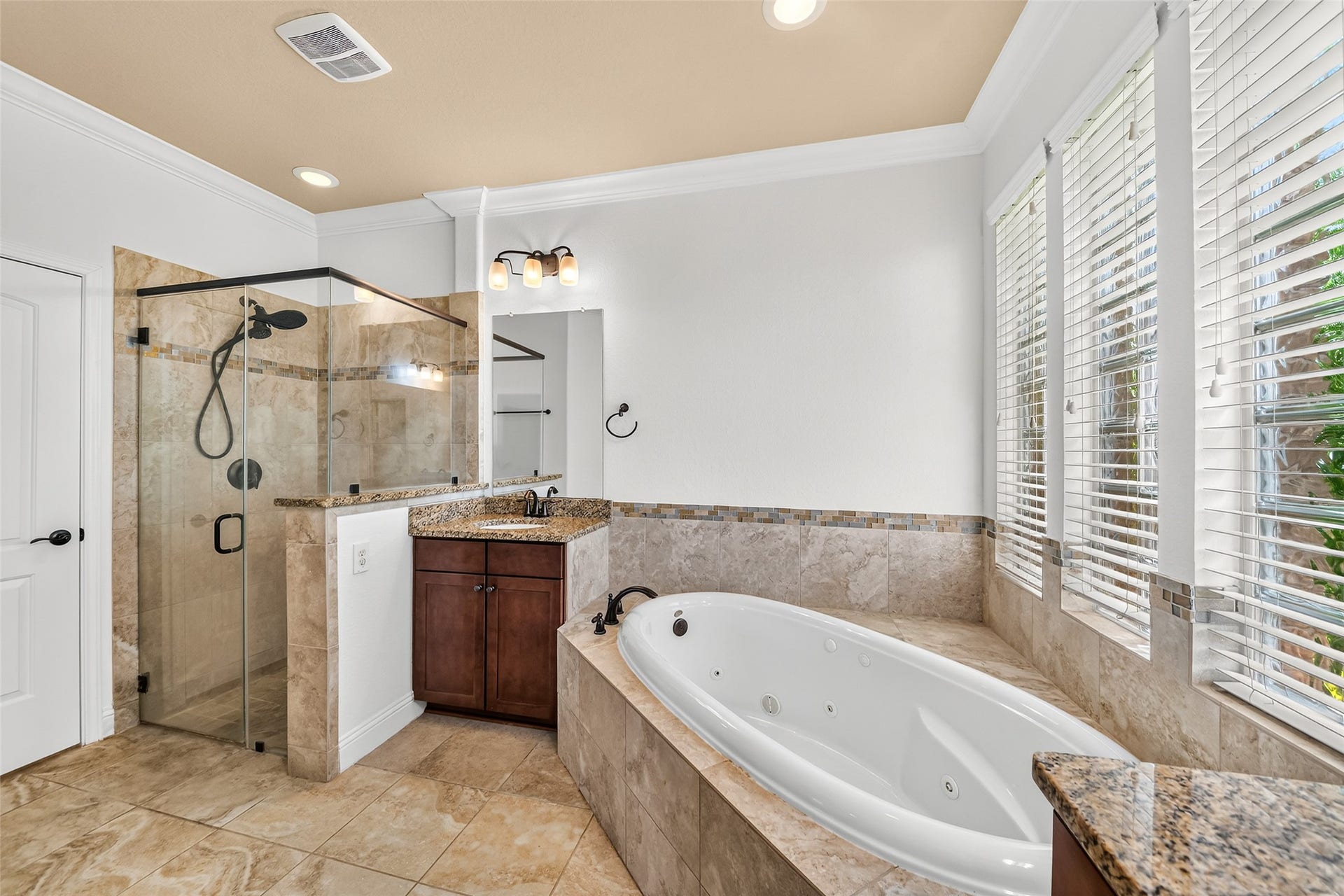 12218 Rampy Green Drive, Tomball, TX 77377 Large tub and separate shower.