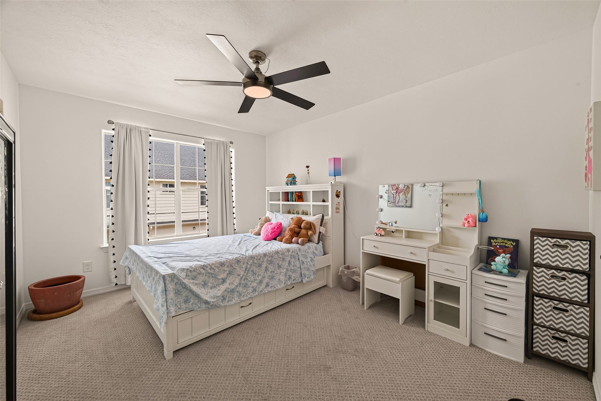 2865 Westhollow Drive, #43, Houston, TX 77082 Sun-drenched bedroom featuring charming detailsthe perfect room to study, play, or relax.