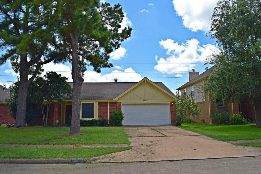 Property photo for 11034 Springsong Drive, Houston, TX