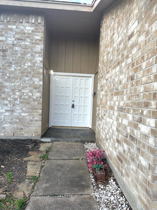 16022 Vista Del Mar Drive, Houston, TX 77083 double entry front door